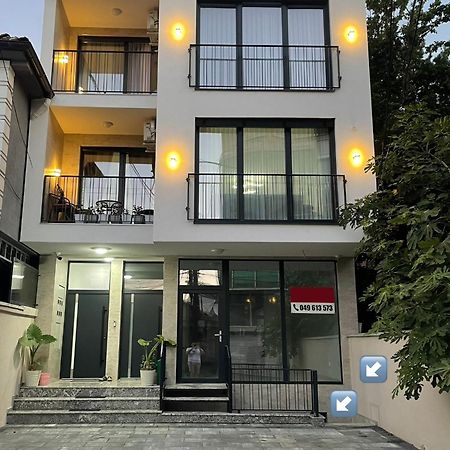 Unik Family Apartments Prizren Eksteriør billede