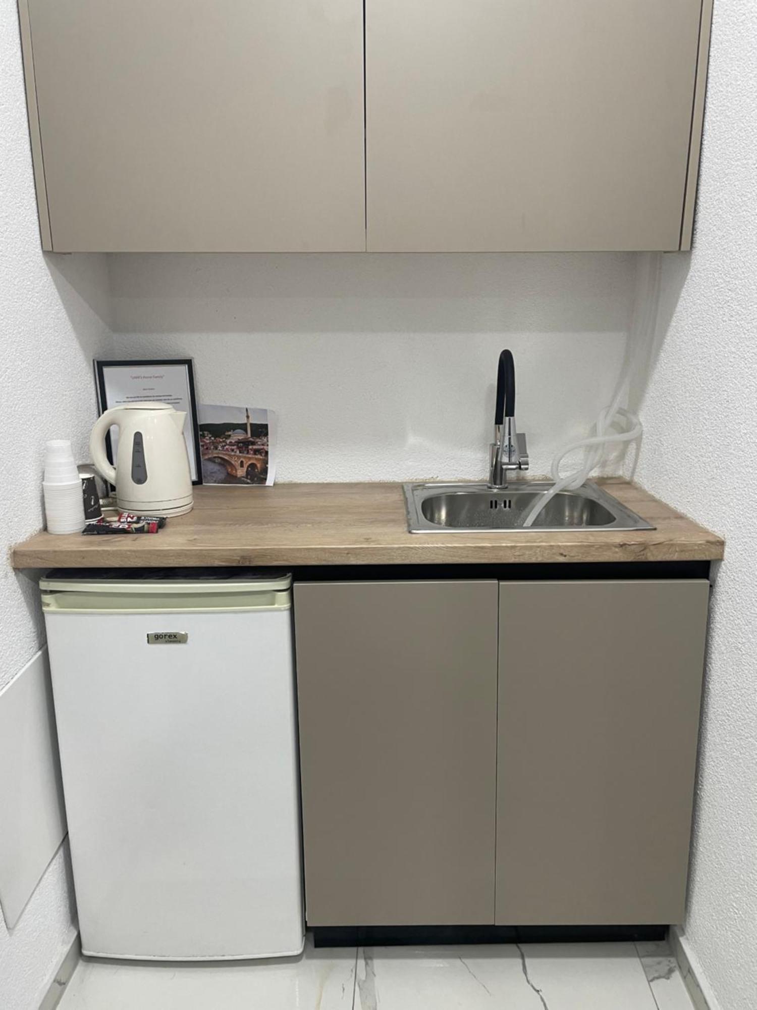 Unik Family Apartments Prizren Eksteriør billede